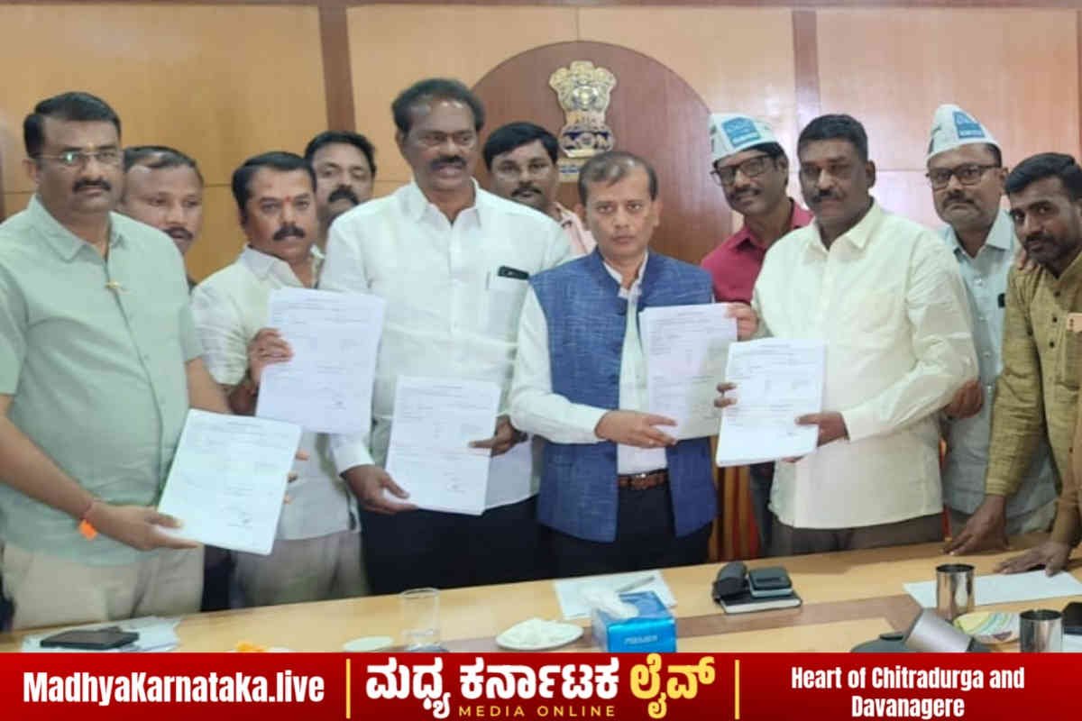 ದಾವಣಗೆರೆ ದಕ್ಷಿಣ: ಅಂತಿಮ ಮತದಾರರ ಪಟ್ಟಿ ಪ್ರಕಟ; ಪುರುಷರಿಗಿಂತ ಮಹಿಳೆಯರೇ ಹೆಚ್ಚು! ನಿಮ್ಮ ಹೆಸರು ಚೆಕ್ ಮಾಡುವುದು ಹೇಗೆ?